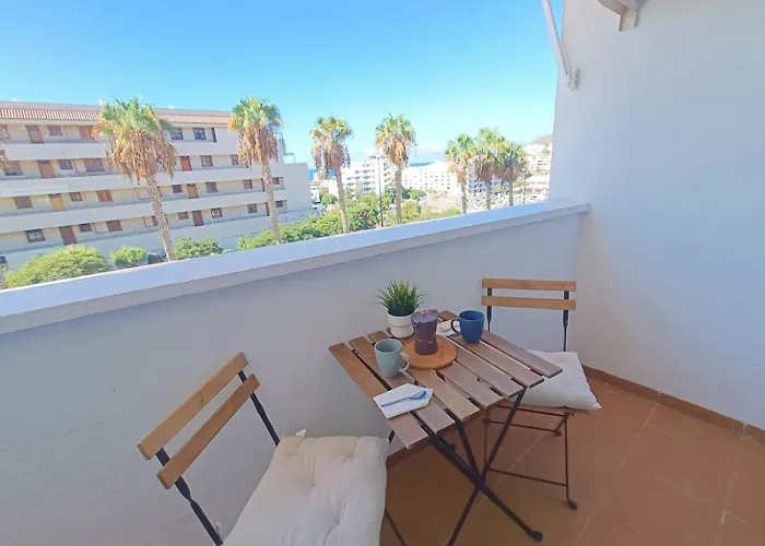 Cozy Apartment In Los Cristianos