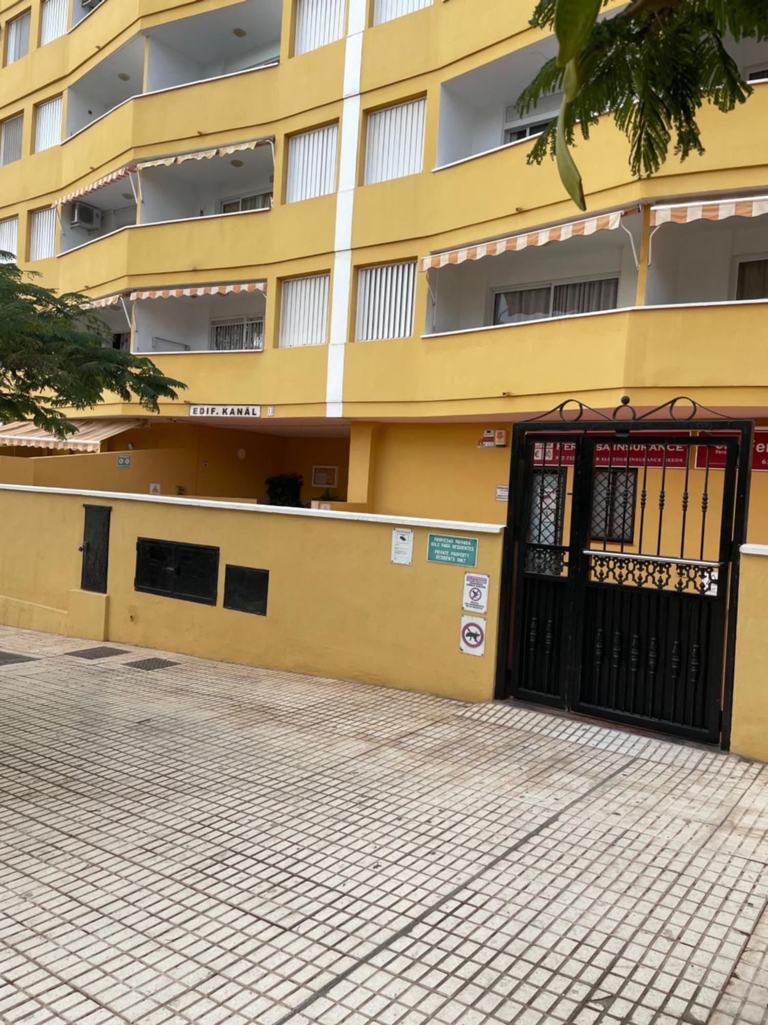 Cozy In Cristianos Apartament *